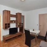 Land-hotel Am Wald Garni فندق