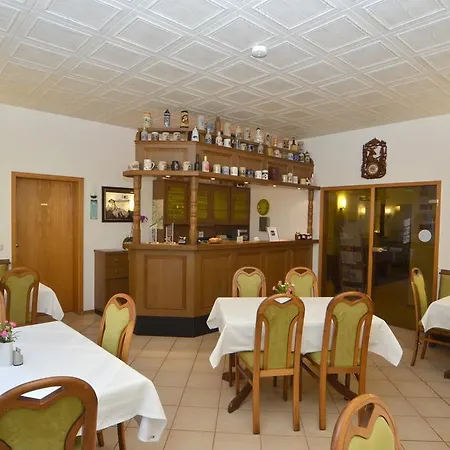 Hotel Land-hotel Am Wald Garni 3*