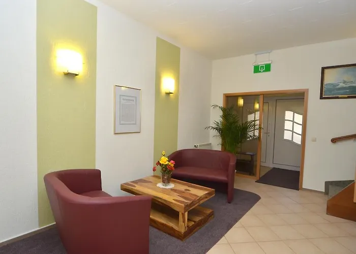 Otel Land-hotel Am Wald Garni